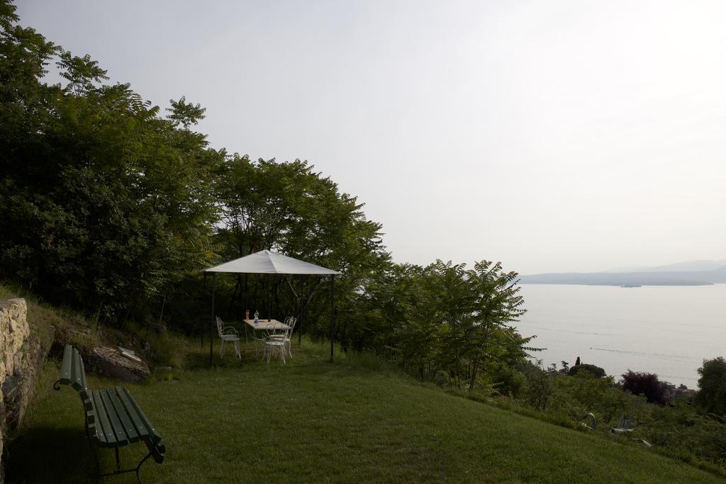 Villa Paola Torri Del Benaco Exterior photo